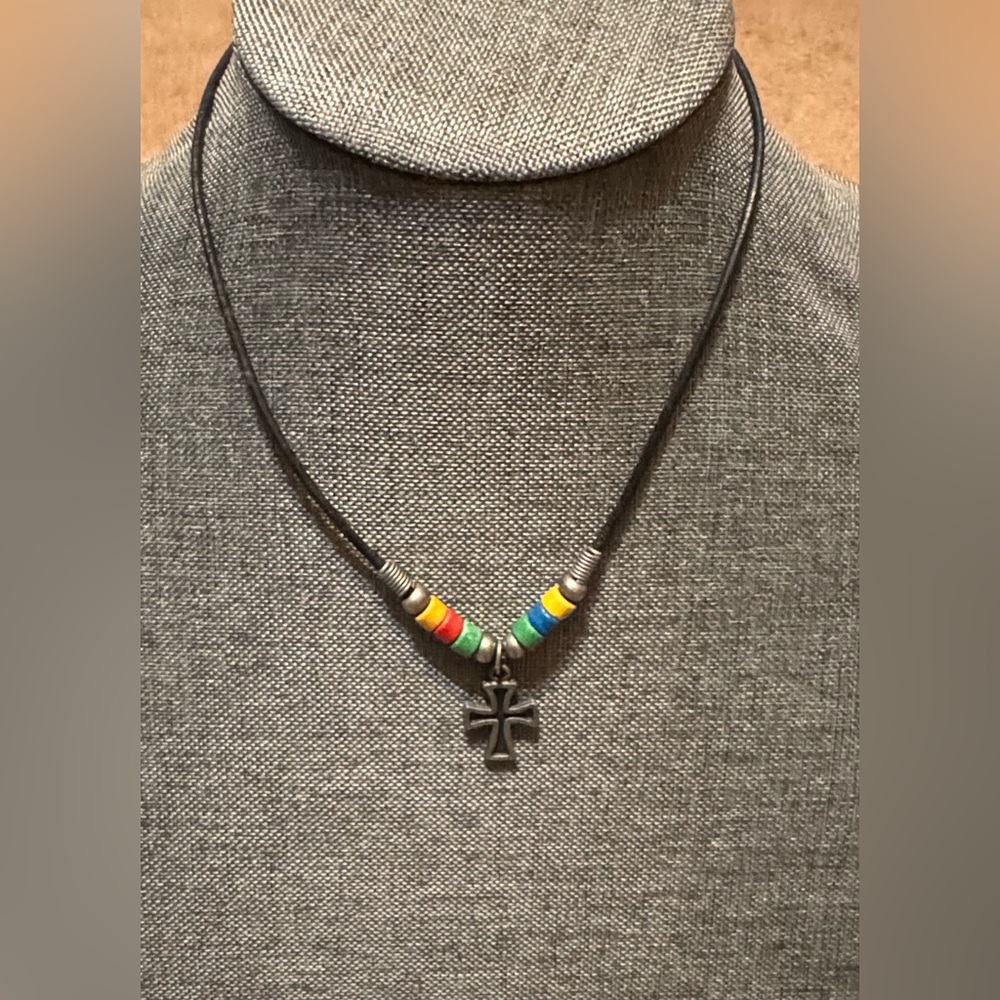 Vintage Multicolor Beaded Cross Necklace🤍